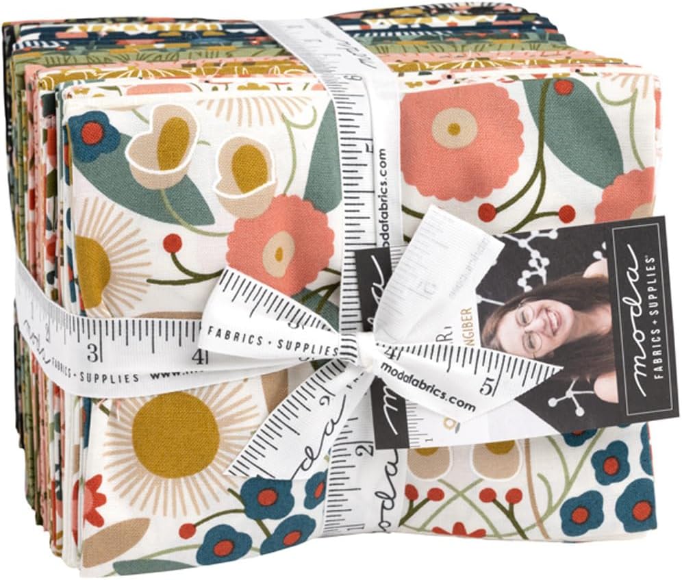 Gingiber Imaginary Flowers FQB (31 pcs) by Moda, 48380AB