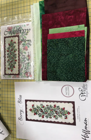 Berry Bliss Cranberry Table Runner Kit, Hoffman Fabrics, DMBB-99